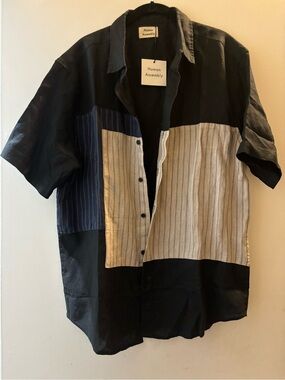 Human Assembly Men's Short Sleeve Black Shirt XL 2XL with Blue & Beige Panels